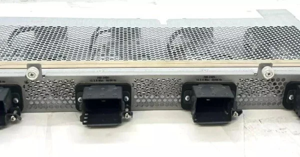 Cisco UCS 5108 Server Backplane (800-30322-01) Price In BD