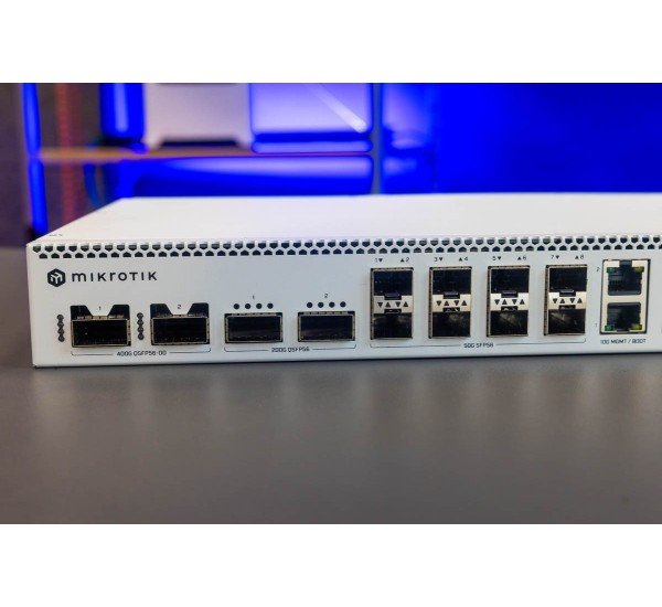 Mikrotik CRS812 DDQ