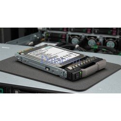 HPE P26938-B21 6.4TB NVMe x8 High Performance SSD